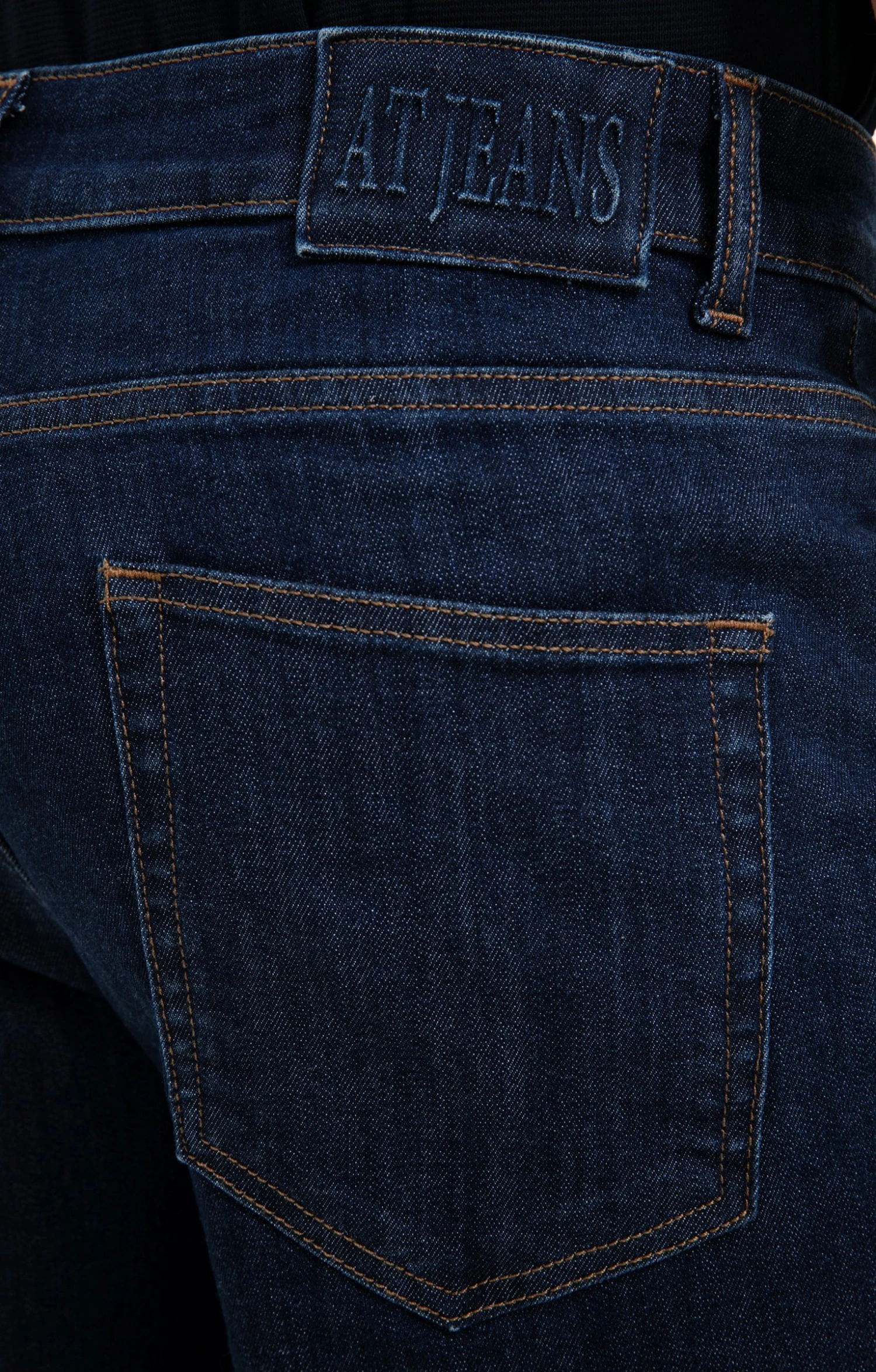 Bermuda Alex 4 Bermuda Alex – Image 4