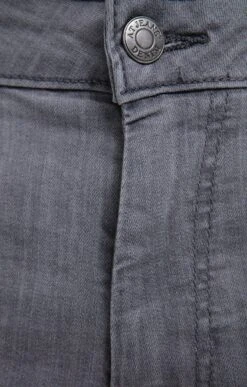 Bermuda Earth -Élégance Thiery Promos Boutique k bermuda earth at jeans GRIS CLAIR d2 53