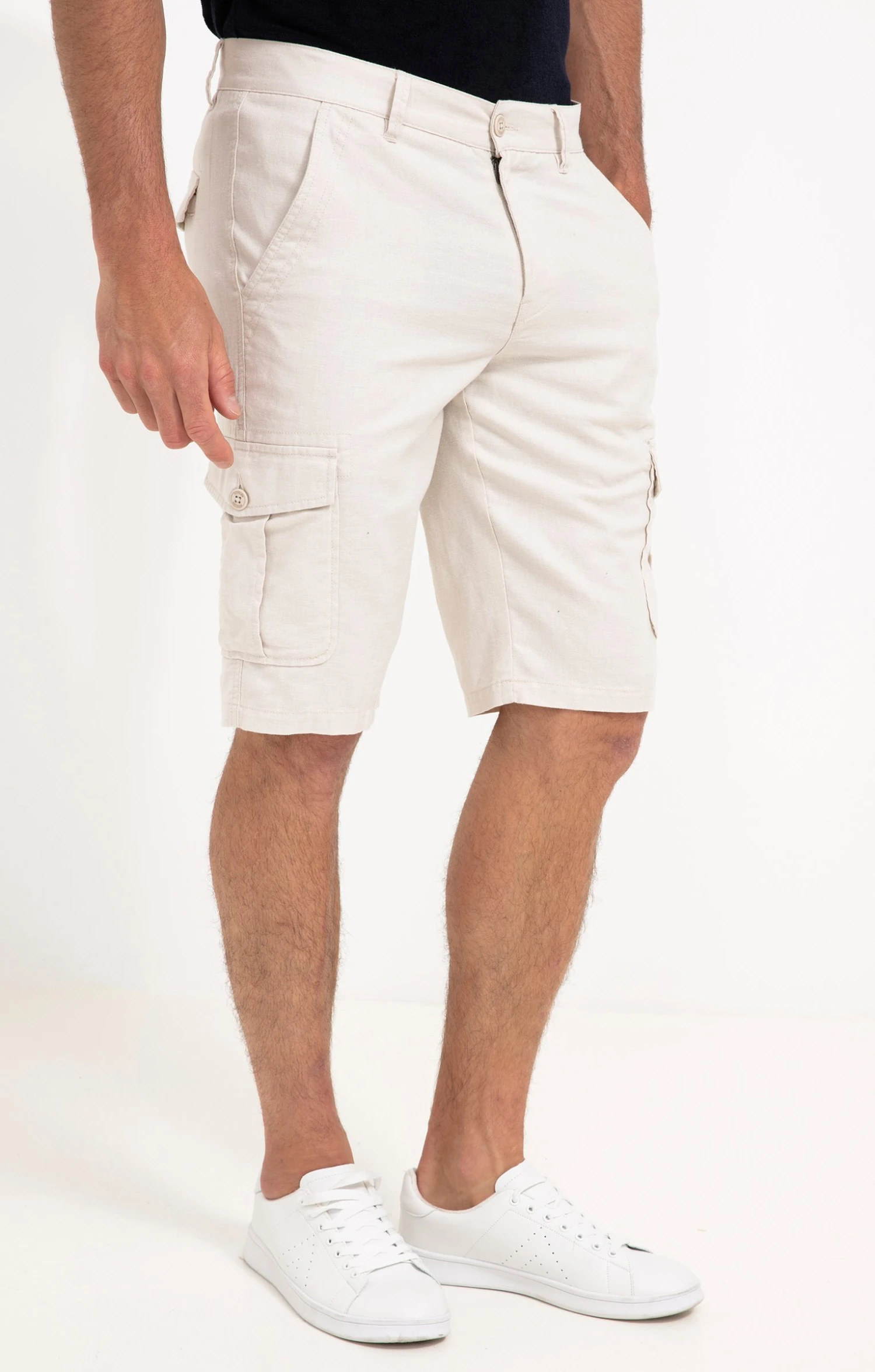 Bermuda Wavy Cargo 1 Bermuda Wavy Cargo