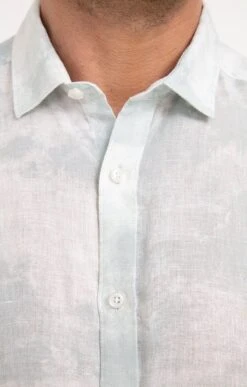 Chemise Ajustée En Lin Motif Tie & Dye -Élégance Thiery Promos Boutique k chemise ajustee en lin motif tie dye at company TILLEUL d 229