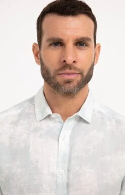 Chemise Ajustée En Lin Motif Tie & Dye -Élégance Thiery Promos Boutique k chemise ajustee en lin motif tie dye at company TILLEUL o 229