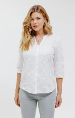 Chemise Brodée