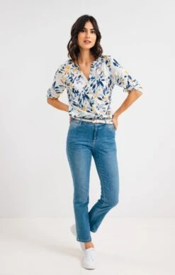 Chemise Col Mao Avec Boutons Nacre -Élégance Thiery Promos Boutique k chemise col mao avec boutons nacre armand thiery femme BLANC o 48