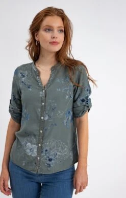 Chemise Imprimée Avec Sequins 9 Chemise Imprimée Avec Sequins -Élégance Thiery Promos Boutique k chemise imprimee affinites TILLEUL d 229