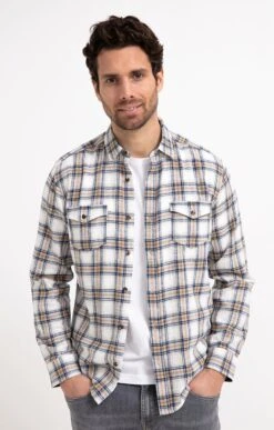 Chemise Regular à Carreaux -Élégance Thiery Promos Boutique k chemise regular a carreaux at company MARRON d 25