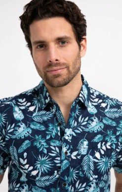 Chemise Regular à Motifs Imprimés -Élégance Thiery Promos Boutique k chemise regular a motifs imprimes at company MARINE o 2