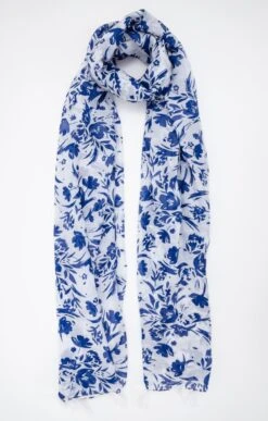 GRAND FOULARD IMPRIMÉ TISSÉ AVEC POMPON