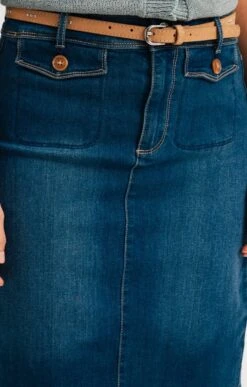 Jupe Denim Avec Poches Rabats 8 Jupe Denim Avec Poches Rabats -Élégance Thiery Promos Boutique k jupe denim avec poches rabats armand thiery femme BLEU d1 45