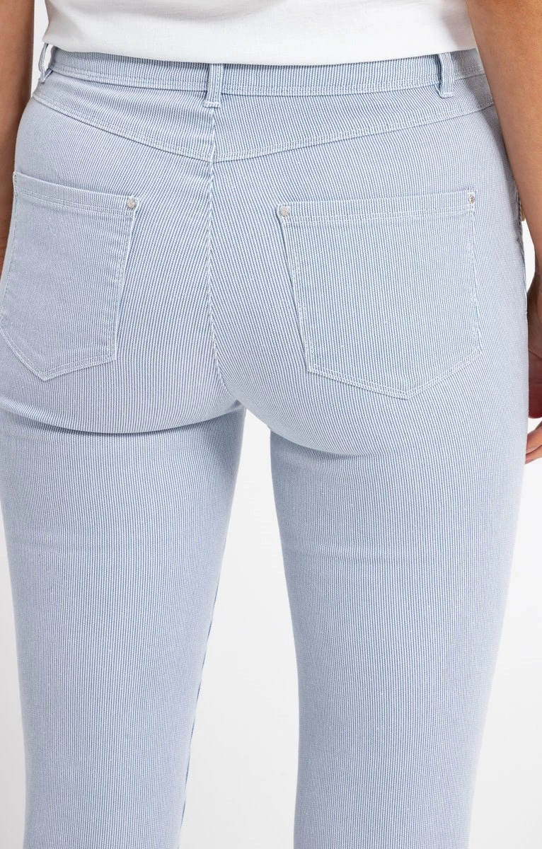 Pantacourt Rayures Blanc Et Ciel 5 Pantacourt Rayures Blanc Et Ciel – Image 5