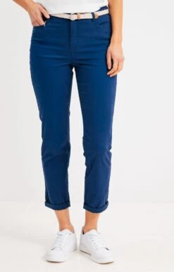 Pantalon Chino Droit Avec Ceinture -Élégance Thiery Promos Boutique k pantalon chino droit avec ceinture armand thiery femme INDIGO o 93