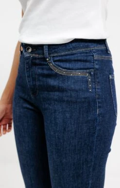 Pantalon Jean Avec Jeu De Broderies -Élégance Thiery Promos Boutique k pantalon jean avec jeu de broderies affinites BLEU d1 45