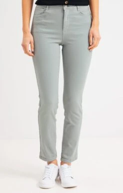 Pantalon Slim Avec Jeu Broderie Poches 8 Pantalon Slim Avec Jeu Broderie Poches -Élégance Thiery Promos Boutique k pantalon slim avec jeu broderie poches armand thiery femme VERT NIL o 69