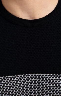 Pull Rayé Abeille 7 Pull Rayé Abeille -Élégance Thiery Promos Boutique k rdc abeille at company MARINE d 2