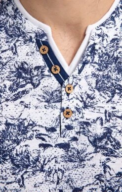 Tee-shirt Manches Courtes Empreintes -Élégance Thiery Promos Boutique k t shirt manches courtes empreintes at company MARINE d 2