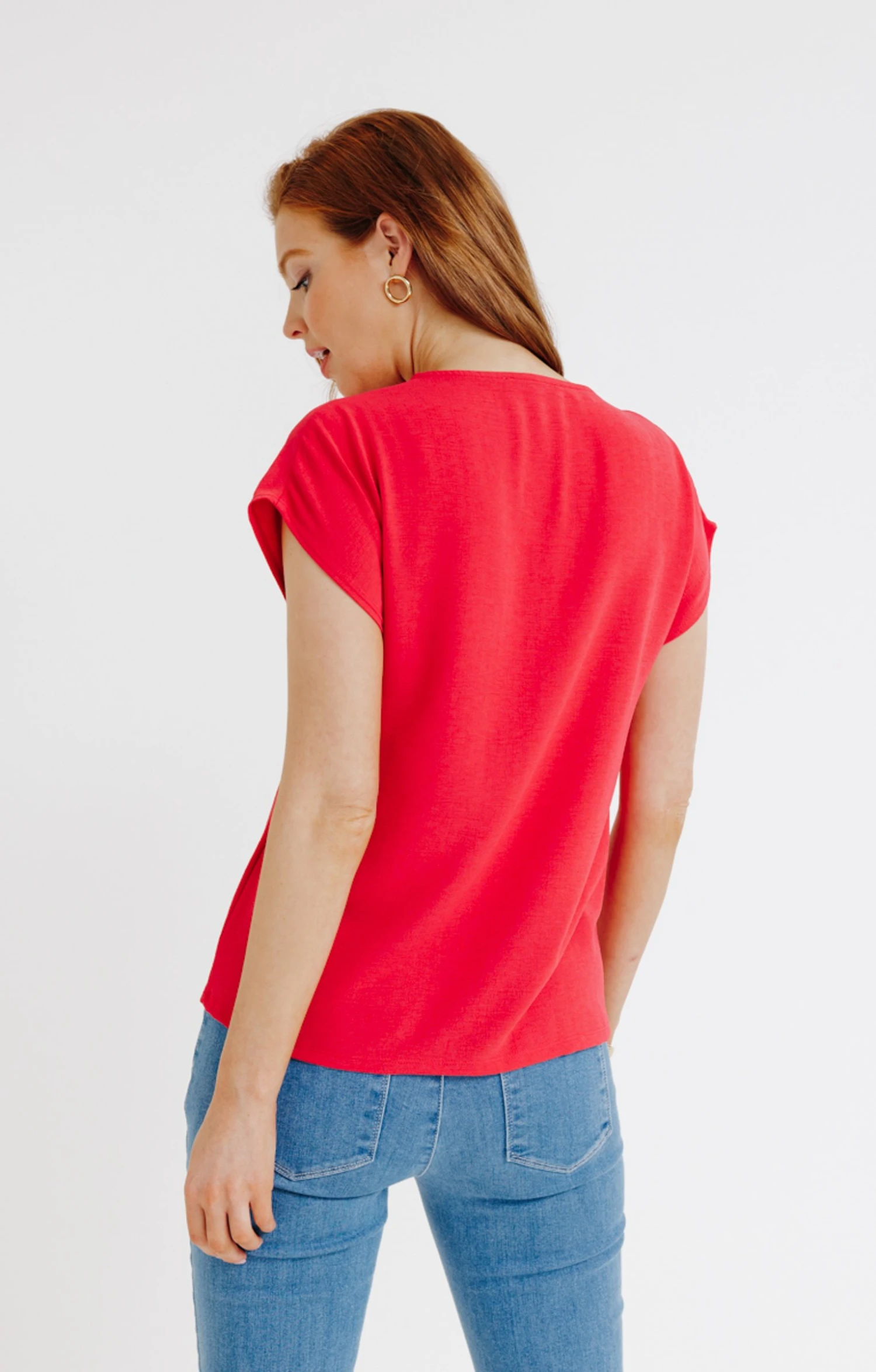 Tee-shirt Col V Avec Bas Noué 2 Tee-shirt Col V Avec Bas Noué – Image 2