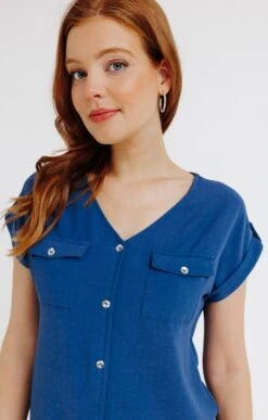 Tee-shirt Fausse Patte De Boutonnage 8 Tee-shirt Fausse Patte De Boutonnage -Élégance Thiery Promos Boutique k tee shirt fausse patte de boutonnage affinites INDIGO d1 93