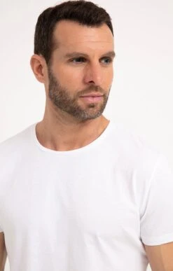 Tee-shirt Manches Courtes 7 Tee-shirt Manches Courtes -Élégance Thiery Promos Boutique k tee shirt manches courtes at company BLANC o 48