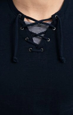 Tee-shirt Manches Courtes Lacet 8 Tee-shirt Manches Courtes Lacet -Élégance Thiery Promos Boutique k tee shirt manches courtes lacet at company MARINE d 2