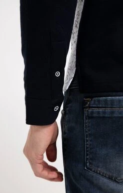 Tee-shirt Manches Longues Tun Marble -Élégance Thiery Promos Boutique k tee shirt manches longues tun marble at company MARINE d2 2